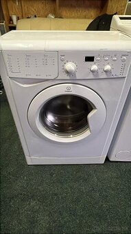 Indesit - 3
