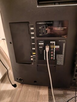 LED TV Samsung 40 pal. - 3