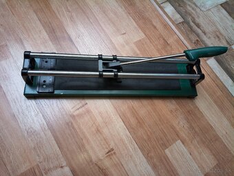 Predám rezačku na obklady a dlažbu - 3