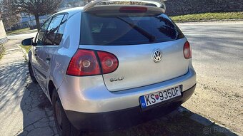 Predám Volkswagen Golf V 1.4 55kw - 3