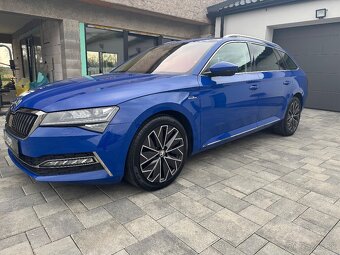 ŠKODA SUPERB 3 COMBI L&K 4x4 2.0 TDI DSG 140KW FULL METRIX - 3