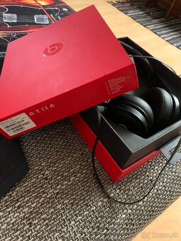 Beats EP On-Ear Headphones Black slúcha - 3