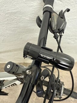 CTM TRANZ 1.0 28 bicykel, čierna/biela, model 2019 - 3