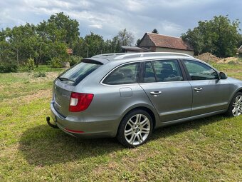Skoda Superb 2.0tdi DSG - 3