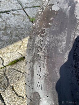 245/70R16 - 3