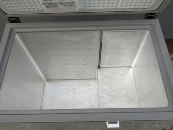 Mraznička Whirpool 249 l, veľmi dobrý stav - 3