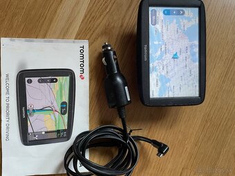 GPS navigacia tomtom - 3