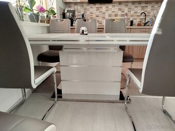 Kuchynský stôl - 3