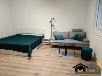 Na predaj: kompletne zrekonštruovaný 1-izbový byt v Nitre – - 3