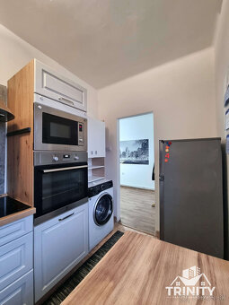 Na prenájom 3-izbový byt v meste Nové Zámky - 3