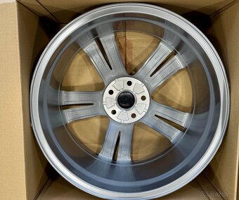 ✔️19” ®Originál NOVÁ OE sada TIGUAN / ARTEON/ PASSAT - 3