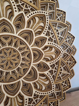 3d drevenna mandala - 3