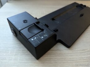 ThinkPad Pro dock - 3