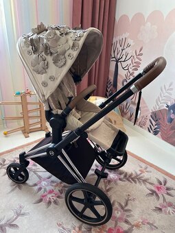 Cybex Priam Simply Flowers Beige 3v1 - 3