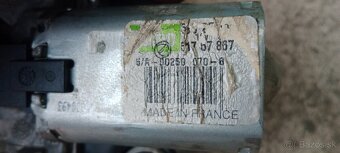 Fiat Punto motorček zadného stierača - 3