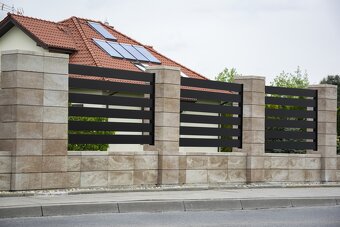 Betonovy plot - 3