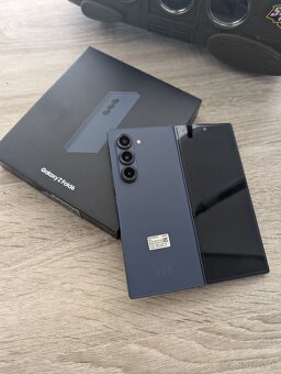 Samsung Galaxy Z Fold 6 256GB Navy Blue - 3