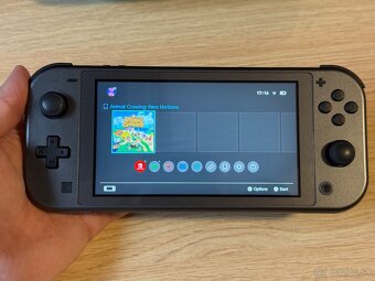 Nintendo Switch Lite - Obal / 64 GB karta - 3