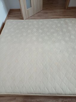 Darujem matrac 190x180x16cm - 3