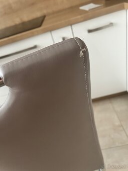 Jedálenske stoličky - 3