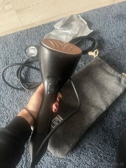 Rucny naparovac odevov Philips steam and go - 3