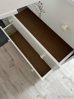 Komoda a postieľka - 3