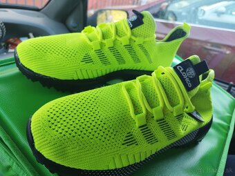 NOVE TENISKY BOTASKY 44 REFLEXNA ZELENA - 3