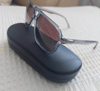 Predám slnečné okuliare - 3