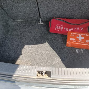 Seat Ibiza 1.4 benzín (63kw) - 3