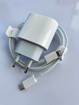  Originál APPLE Power Adaptér USB-C 20W + Lightning USB-C k - 3