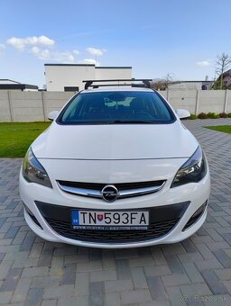 Opel Astra J sedan 1.4 turbo 103kw 2014 - 3