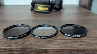 Nikon D5200 s objektívom Nikkor 18-105mm s príslušenstvom - 3