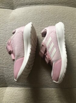 ————--Ružové tenisky Adidas, Tensaur, 26, 14 E——-—- - 3