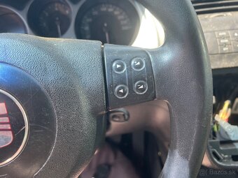 Predám komplet multifunkčný volant na Seat Altea - 3