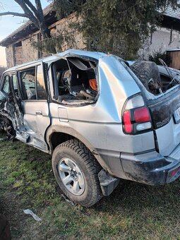 Mitsubishi Pajero Sport - 3
