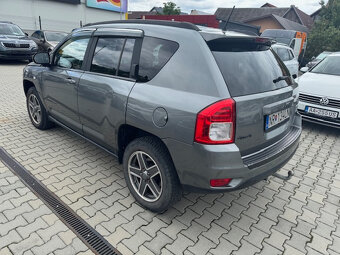 Jeep Compass 2.2L I4 CRD Limited 4x4 - 3