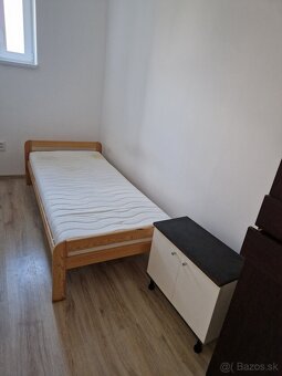 1,5  izb. byt v rodinnom dome blízko Prešova so záhradou - 3