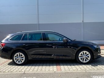 Škoda octavia 2022 110kw automat kokpit - 3