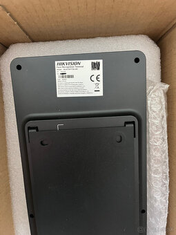 HIKVISION DS-K1T671TM-3XF, Termo + face prístupový terminál - 3