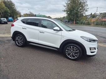 HYUNDAI TUSCON 2.0 CRDi NAFTA + HEV - 3
