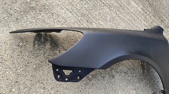 Skoda octavia 2 face blatník - 3