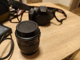 Canon EOS 200D - 3