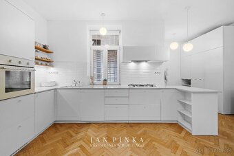 Kombinácia moderného komfortu a staromestského pôvabu - 3