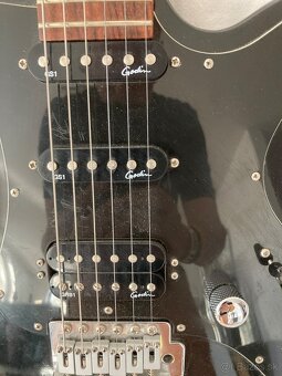 Godin - 3