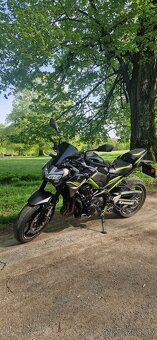 Kawasaki z900 - 3