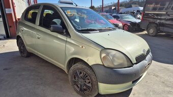 Toyota Yaris 1,0i 50kw kód motora: 1SZ - 3