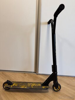 Freestyle kolobezka Spartan black Profi - 3
