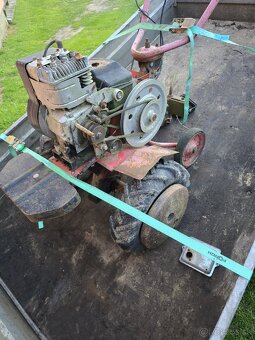 Malotraktor z motorom Briggs stratton - 3