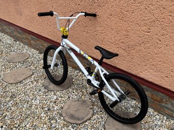 BMX FELD HERETIC ako nová - 3