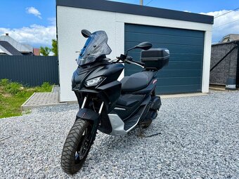 Aprilia SR gt 125 v záruke - 3
